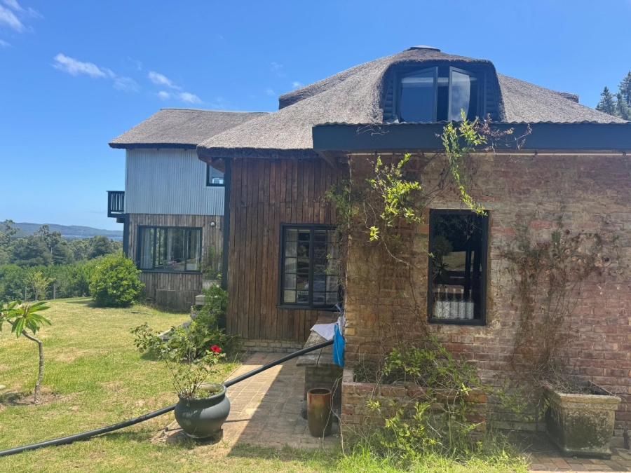 6 Bedroom Property for Sale in Sedgefield Rural Western Cape